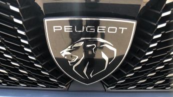 Peugeot 3008 SUV 1.2 Allure SUV 5dr Petrol Hybrid e-DSC6 Euro 6 (s/s) (136 ps)