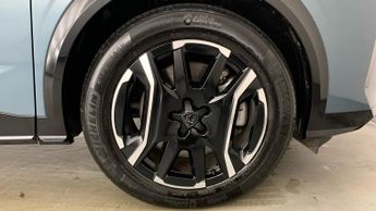 Peugeot 3008 73kWh GT SUV 5dr Electric Auto (210 ps)