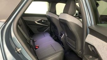 Peugeot 3008 73kWh GT SUV 5dr Electric Auto (210 ps)