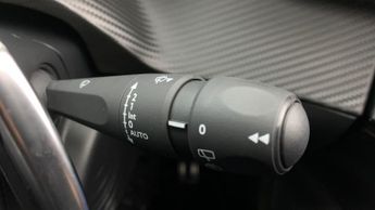 Peugeot 208 1.2 HYBRID GT Hatchback 5dr Petrol Hybrid e-DSC6 Euro 6 (s/s) (1