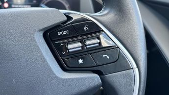 Kia Niro 64.8kWh 2 SUV 5dr Electric Auto (201 bhp)