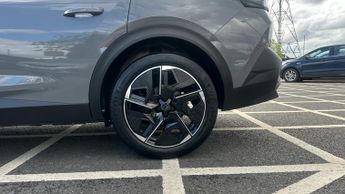 Peugeot 408 1.2 GT Fastback 5dr Petrol Hybrid e-DSC6 Euro 6 (s/s) (136 ps)