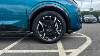 Peugeot 3008 73kWh GT SUV 5dr Electric Auto (210 ps)