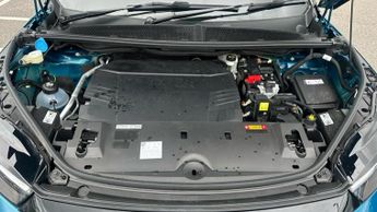 Peugeot 3008 73kWh GT SUV 5dr Electric Auto (210 ps)