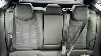 Peugeot 3008 73kWh GT SUV 5dr Electric Auto (210 ps)