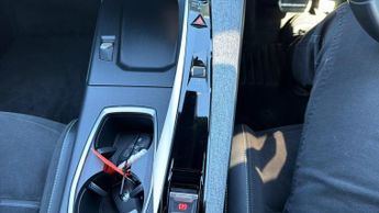 Peugeot 3008 73kWh GT SUV 5dr Electric Auto (210 ps)