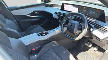 Peugeot 3008 73kWh GT SUV 5dr Electric Auto (210 ps)