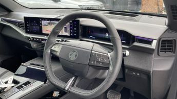 Vauxhall Grandland Electric 73kWh Ultimate SUV 5dr Electric Auto (213 ps)