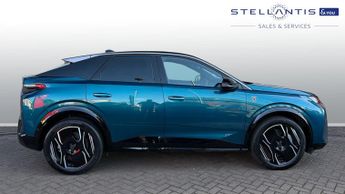 Peugeot 3008 73kWh GT SUV 5dr Electric Auto (210 ps)