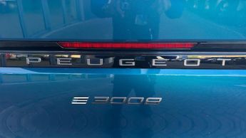Peugeot 3008 73kWh GT SUV 5dr Electric Auto (210 ps)