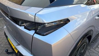Peugeot 3008 73kWh GT SUV 5dr Electric Auto (210 ps)