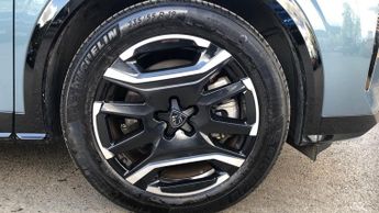 Peugeot 3008 73kWh GT SUV 5dr Electric Auto (210 ps)