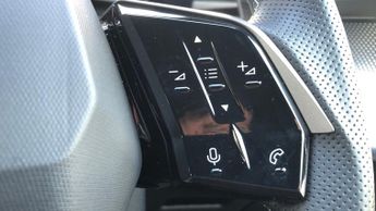 Peugeot 3008 73kWh GT SUV 5dr Electric Auto (210 ps)