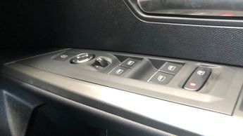 Peugeot 3008 73kWh GT SUV 5dr Electric Auto (210 ps)