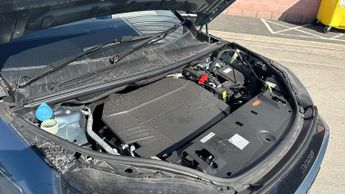 Peugeot 3008 73kWh GT SUV 5dr Electric Auto (210 ps)