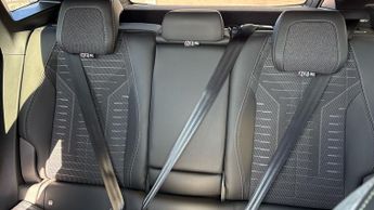 Peugeot 3008 73kWh GT SUV 5dr Electric Auto (210 ps)