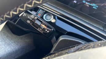 Peugeot 3008 73kWh GT SUV 5dr Electric Auto (210 ps)