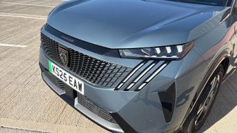 Peugeot 3008 73kWh GT SUV 5dr Electric Auto (210 ps)