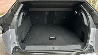 Peugeot 3008 73kWh GT SUV 5dr Electric Auto (210 ps)