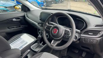 Fiat Tipo 1.5 FireFly Turbo MHEV Cross Hatchback 5dr Petrol DCT Euro 6 (s/