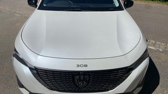 Peugeot 308 1.2 PureTech Allure Premium Hatchback 5dr Petrol EAT Euro 6 (s/s