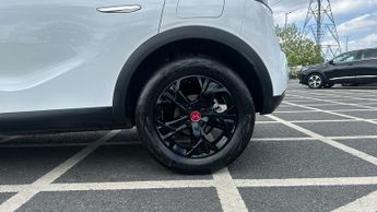 DS Automobiles Ds 3 Crossback 1.2 PureTech Performance Line Crossback 5dr Petrol EAT8 Euro 6 (