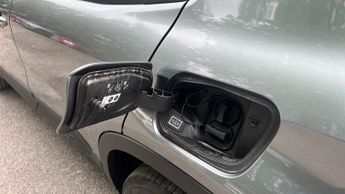 Jeep Avenger 54kWh e-Summit SUV 5dr Electric Auto (156 ps)