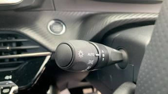 Peugeot 208 51kWh GT Hatchback 5dr Electric Auto (7.4kW Charger) (156 ps)