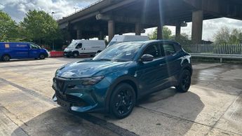 Alfa Romeo Junior 1.2 MHEV Ibrida e-DCT Euro 6 (s/s) 5dr