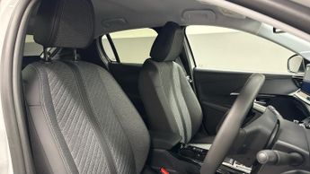 Peugeot 208 50kWh Allure Hatchback 5dr Electric Auto (7.4kW Charger) (136 ps