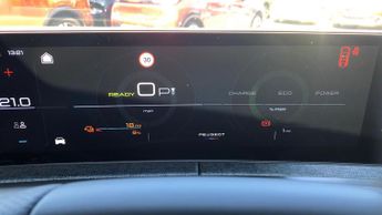 Peugeot 3008 73kWh GT SUV 5dr Electric Auto (210 ps)