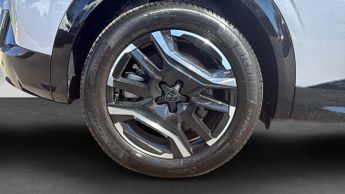 Peugeot 3008 73kWh GT SUV 5dr Electric Auto (210 ps)
