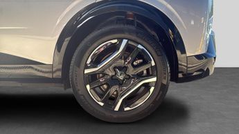 Peugeot 3008 73kWh GT SUV 5dr Electric Auto (210 ps)