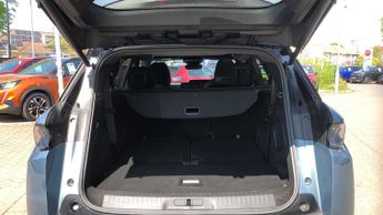 Peugeot 5008 73kWh GT SUV 5dr Electric Auto (210 ps)