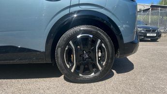 Peugeot 3008 73kWh GT SUV 5dr Electric Auto (210 ps)