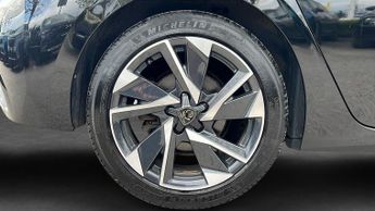 Peugeot 308 1.2 PureTech Allure Premium Hatchback 5dr Petrol EAT Euro 6 (s/s