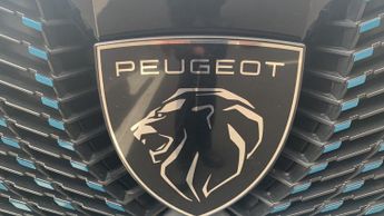 Peugeot 3008 73kWh GT SUV 5dr Electric Auto (210 ps)