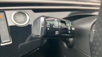 Peugeot 3008 73kWh GT SUV 5dr Electric Auto (210 ps)