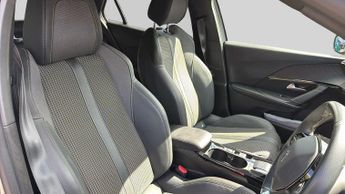 Peugeot 2008 50kWh GT SUV 5dr Electric Auto (7kW Charger) (136 ps)