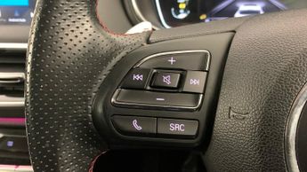 Mg Mg Hs 1.5 T-GDI Exclusive SUV 5dr Petrol DCT Euro 6 (s/s) (162 ps)