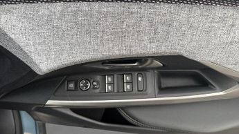 Peugeot 3008 73kWh GT SUV 5dr Electric Auto (210 ps)