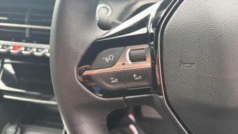 Peugeot 2008 50kWh Allure SUV 5dr Electric Auto (7kW Charger) (136 ps)