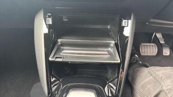 Peugeot 2008 50kWh Allure SUV 5dr Electric Auto (7kW Charger) (136 ps)