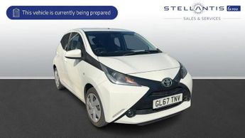 Toyota AYGO 1.0 VVT-i x-play Hatchback 5dr Petrol Manual Euro 6 (68 ps)