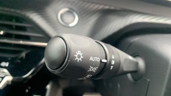Peugeot 208 51kWh GT Hatchback 5dr Electric Auto (7.4kW Charger) (156 ps)