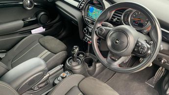 Mini Hatch 1.5 Cooper Sport Hatchback 3dr Petrol Steptronic Euro 6 (s/s) (1