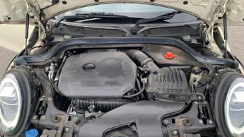 Mini Hatch 1.5 Cooper Sport Hatchback 3dr Petrol Steptronic Euro 6 (s/s) (1