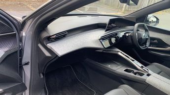 Peugeot 3008 73kWh GT SUV 5dr Electric Auto (210 ps)