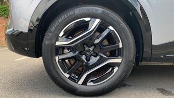 Peugeot 3008 73kWh GT SUV 5dr Electric Auto (210 ps)