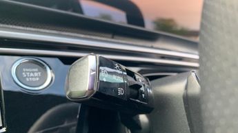 Peugeot 3008 73kWh GT SUV 5dr Electric Auto (210 ps)